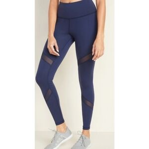 Old Navy Active Go-Dry Fitted High Waist Mesh Inset Leggings in Navy
